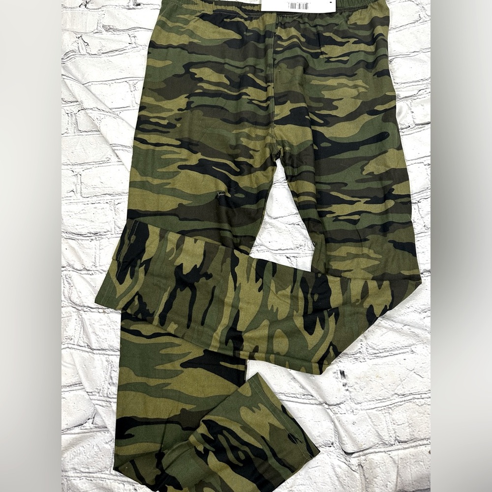 Comfy Leggings Plus Size Camouflage Green‎ Soft Stretch Camo Pants NWT